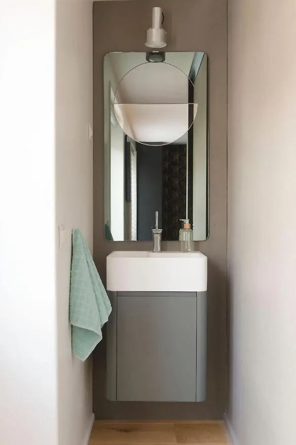 Le Marais Calme Et Lumineux Apartamento *